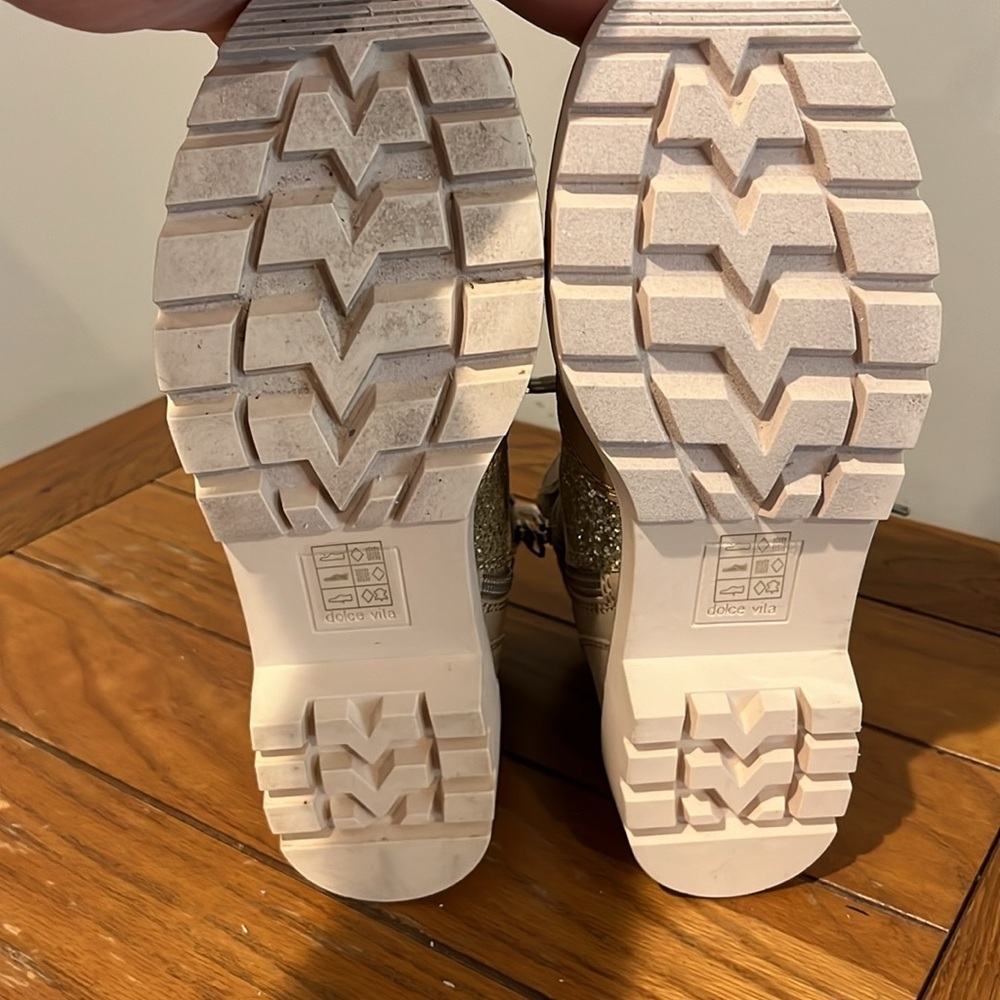 Dolce Vita Pryor Bootie Size 9 M. - Picture 5 of 11